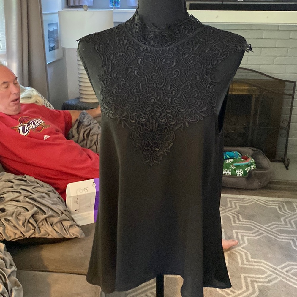 Nella Fantasia sheer shirt size small beautiful polyester shirt lace front